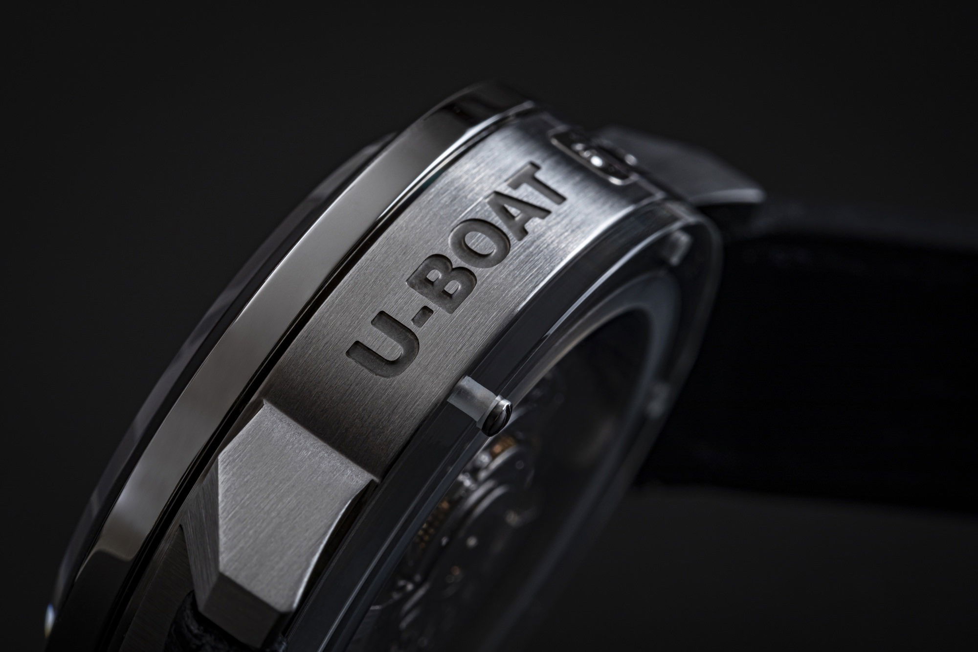 U-Boat Classico 42 Tungsteno Beige - View 2