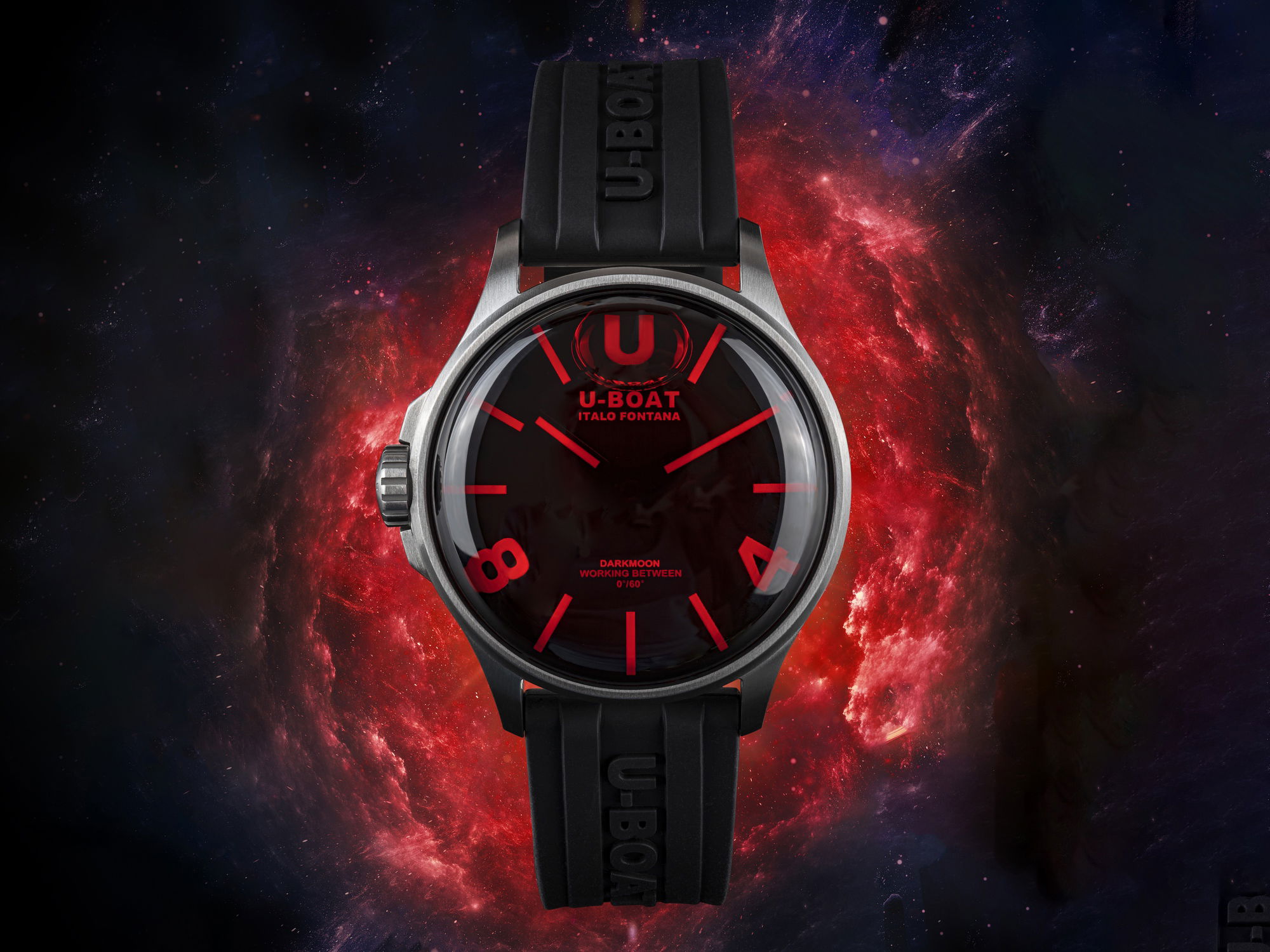 U-Boat Darkmoon 40 SS Red Glass - View 3