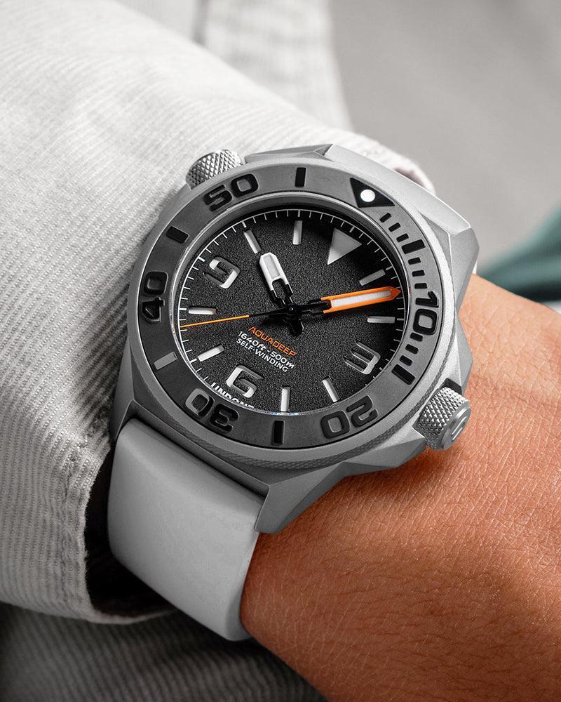 Undone Aquadeep Signal White Automatic - View 2