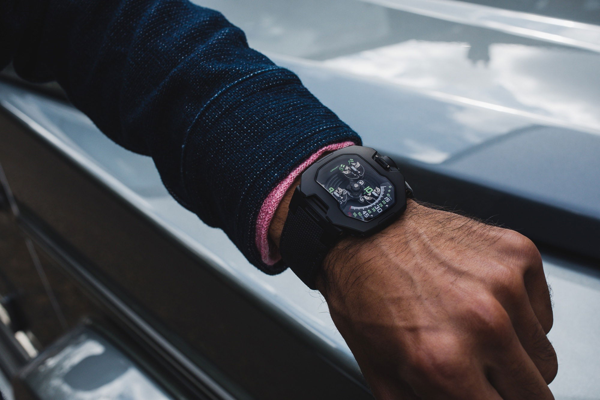 Urwerk UR-120 Space Black - View 2