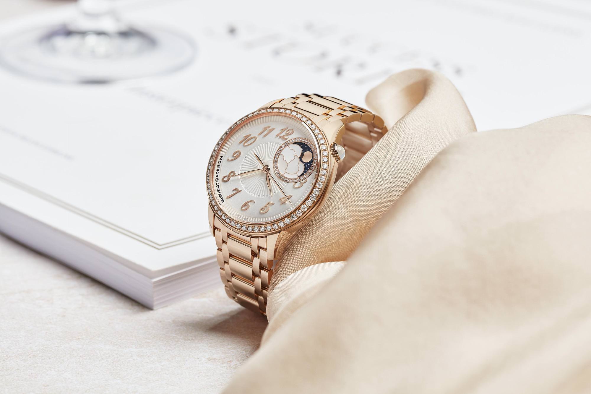 Vacheron Constantin Égérie Moon Phase - View 2