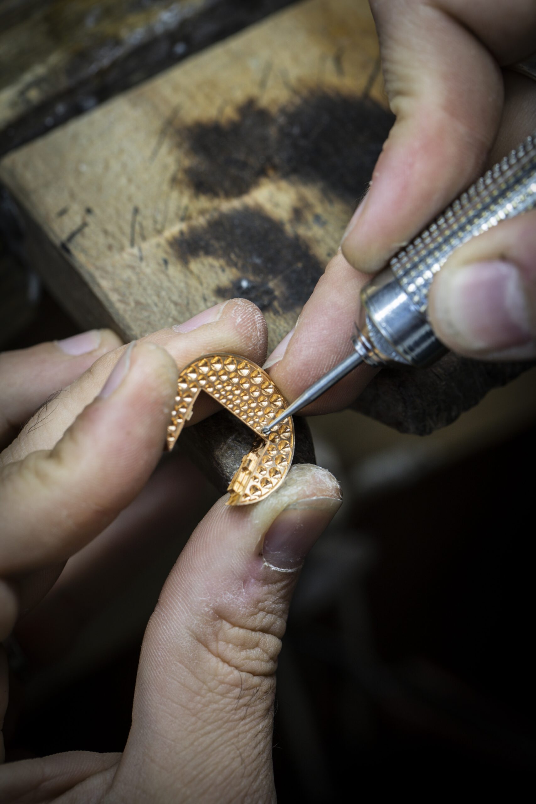 Van Cleef & Arpels Ludo Secret Watch - View 3