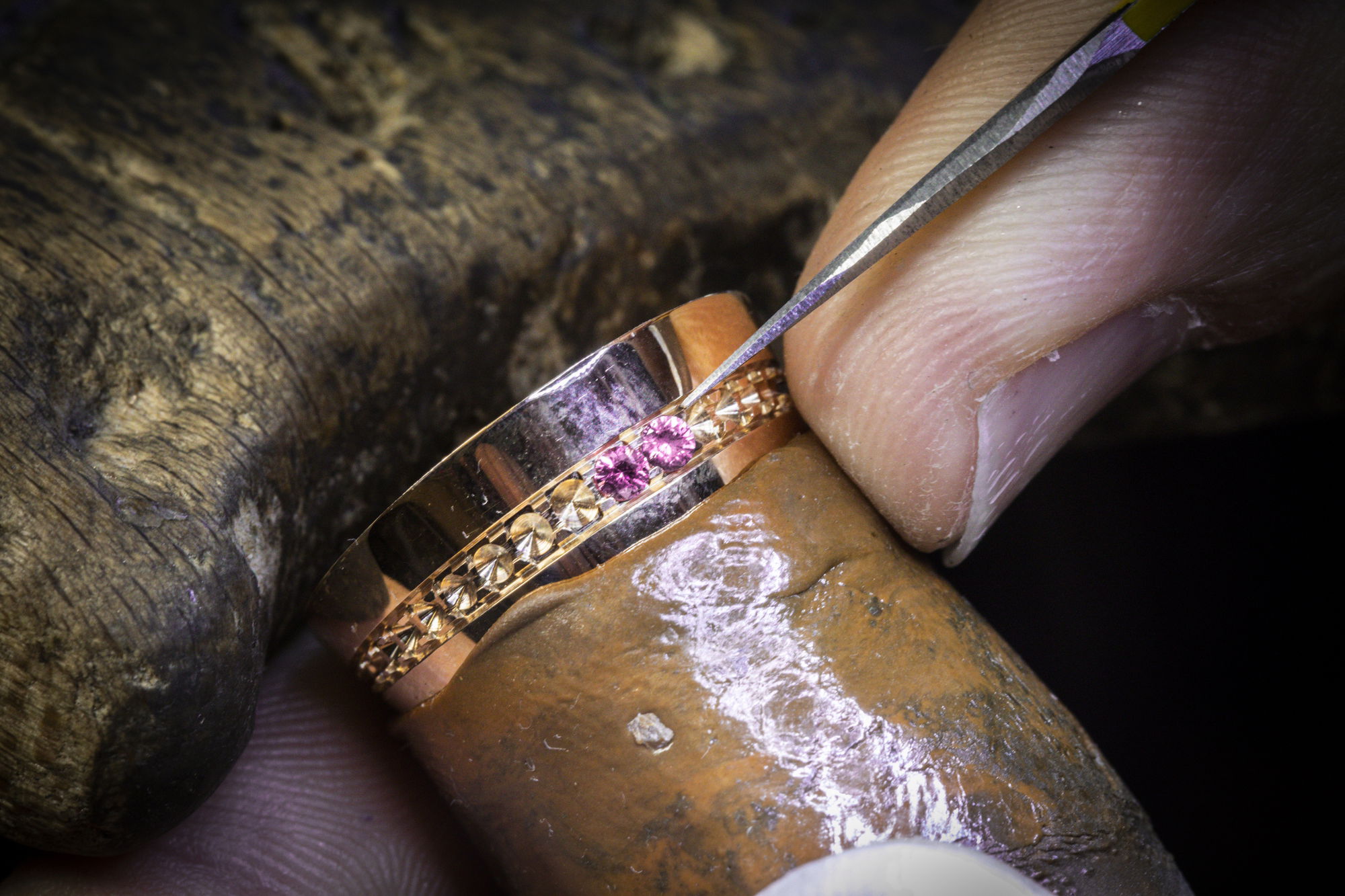 Van Cleef & Arpels Ludo Secret Watch - View 3