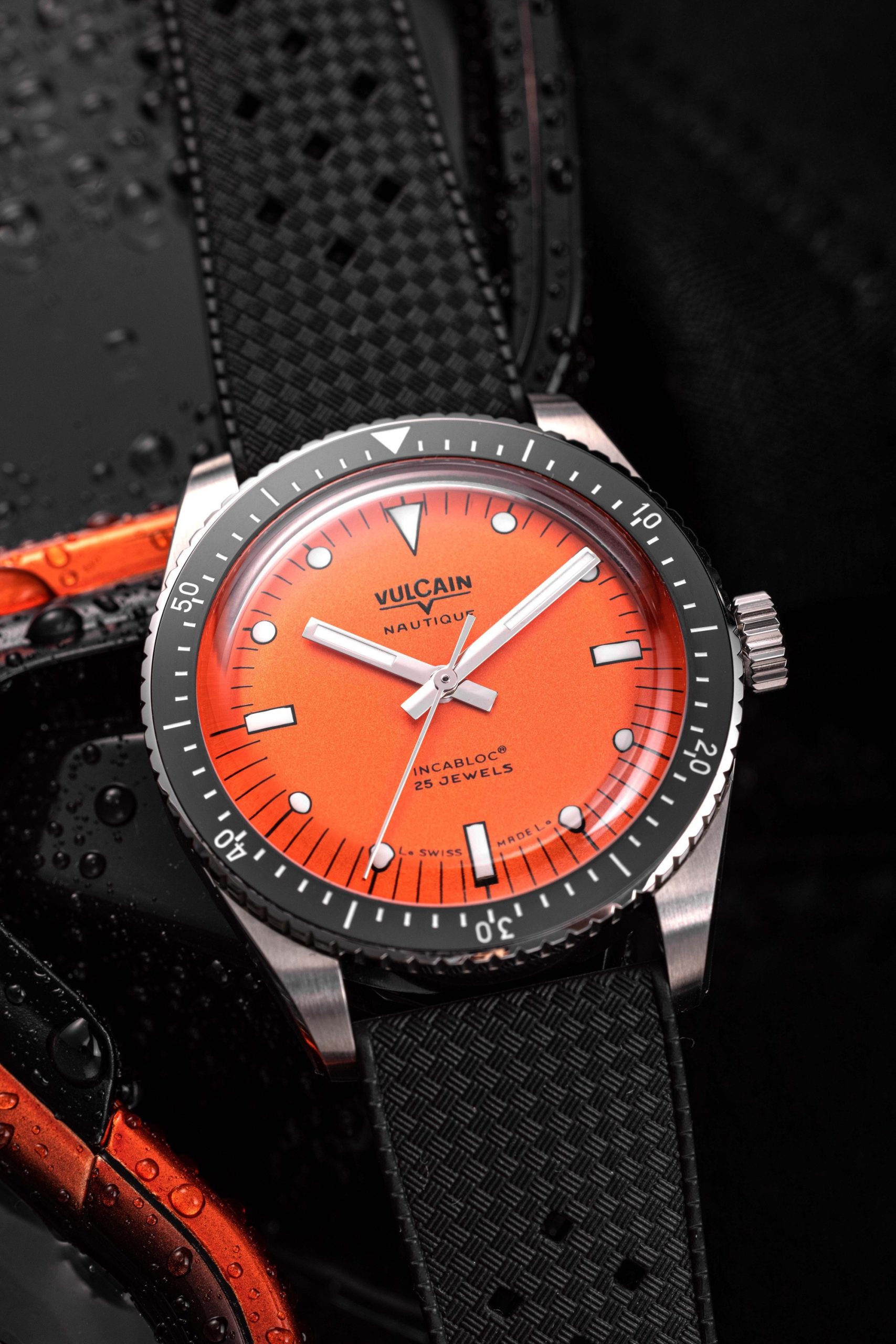 Vulcain Skindiver Orange - View 2