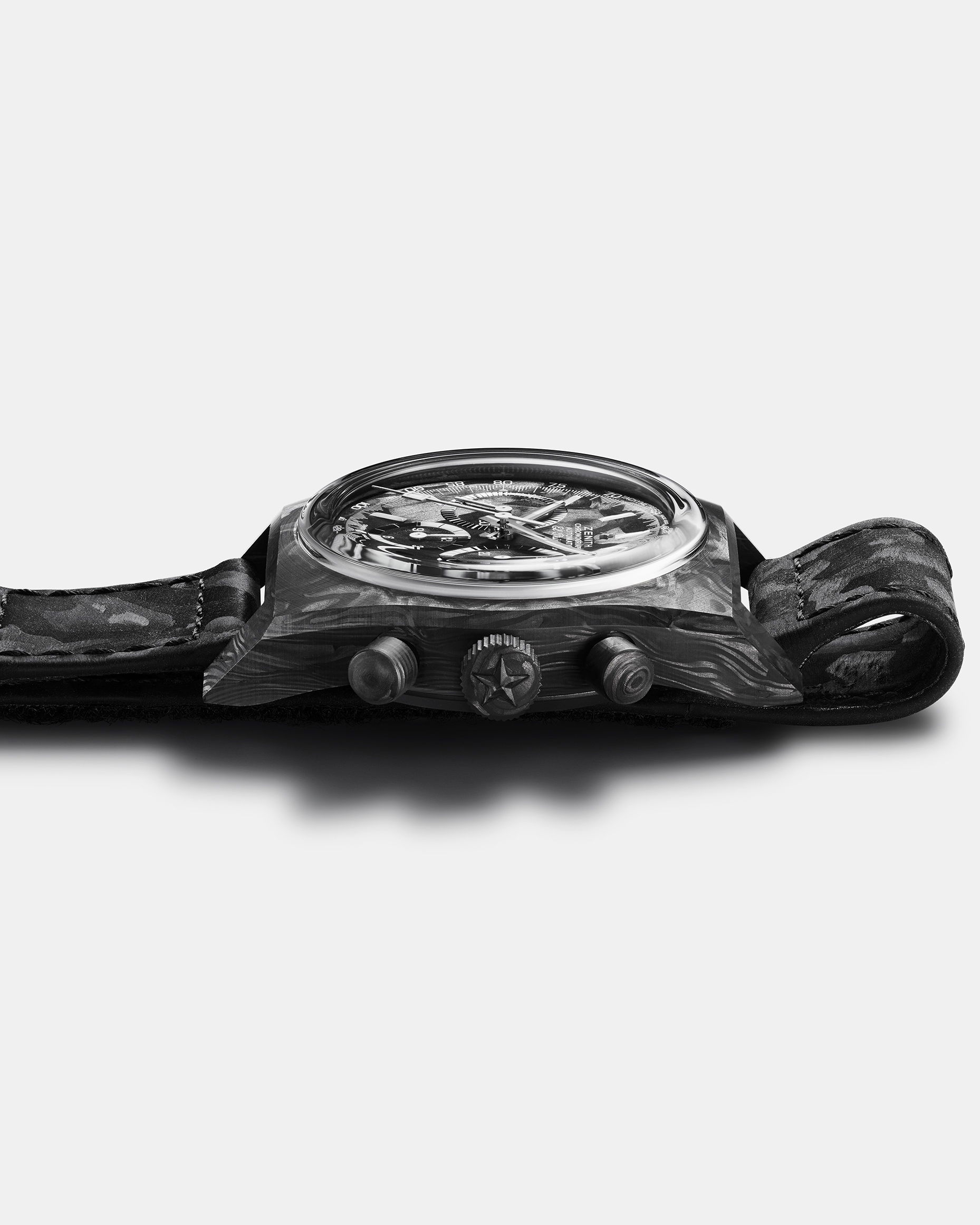 Zenith Chronomaster Revival A318 Cover Girl Carbon - View 3