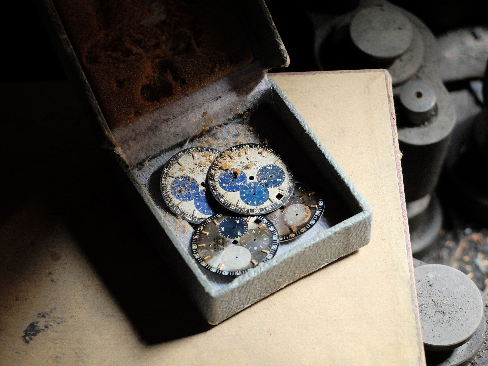 Zenith Chronomaster Revival A386 Manufacture Edition - View 2