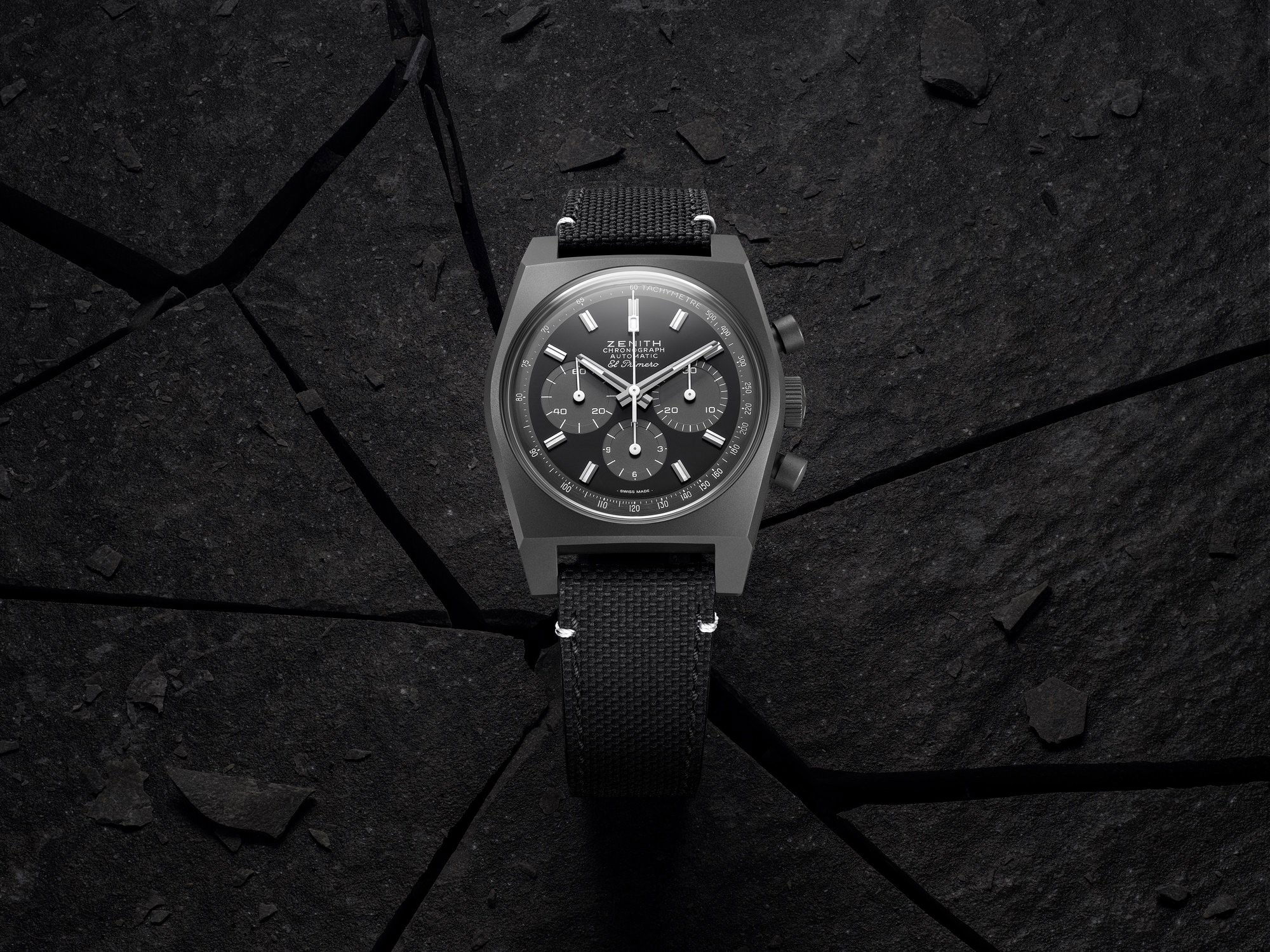 Zenith Chronomaster Revival Shadow - View 3